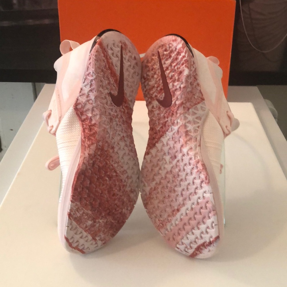 WMNS NIKE METCON FLYKNIT 3